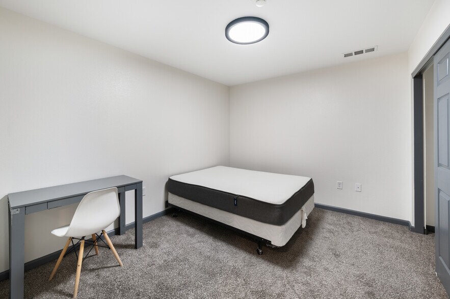 More Photos Of 1385 N Virginia St, Reno Apartments For Sale