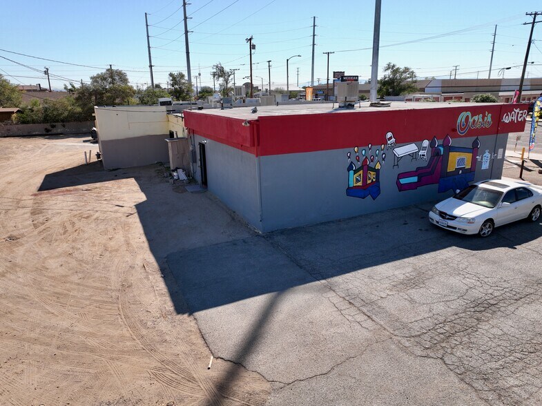 More Photos Of 11424 Bartlett Ave, Adelanto Storefront Retail Residential For Sale