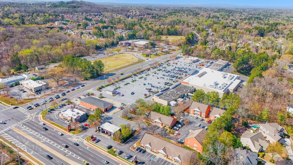 More Photos Of 2551 Roswell Rd, Marietta Medical For Lease
