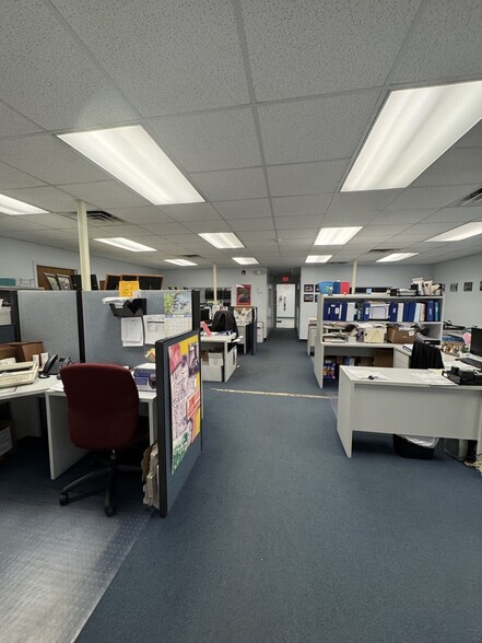 More Photos Of 1826 Baldwin St, Rockledge Warehouse For Sale