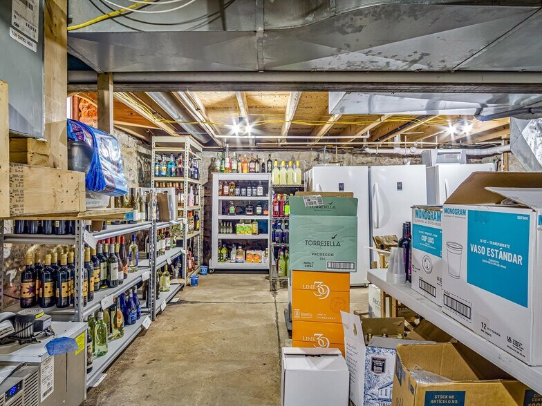 More Photos Of 214 Main St, Ruma Restaurant For Sale