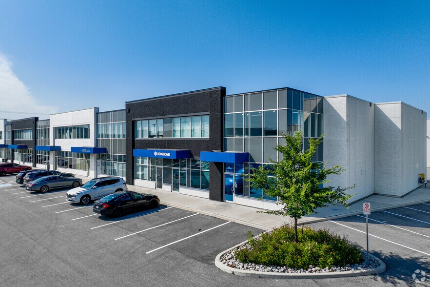 More Photos Of 40 Great Gulf Dr, Vaughan Showroom For Lease