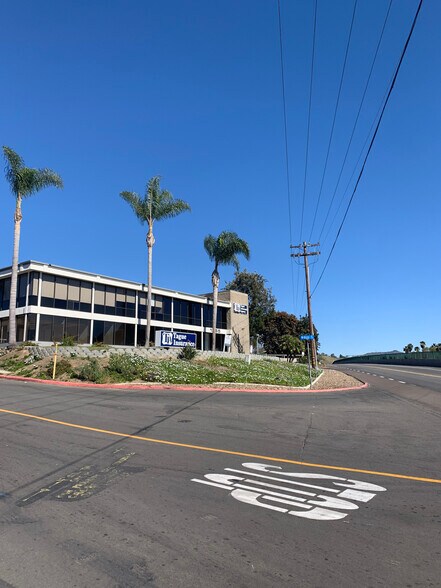 More Photos Of 1365 W Vista Way, Vista Office For Lease