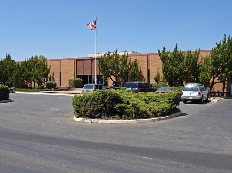 Primary Photo Of 3920 Security Park Dr, Rancho Cordova Distribution For Lease