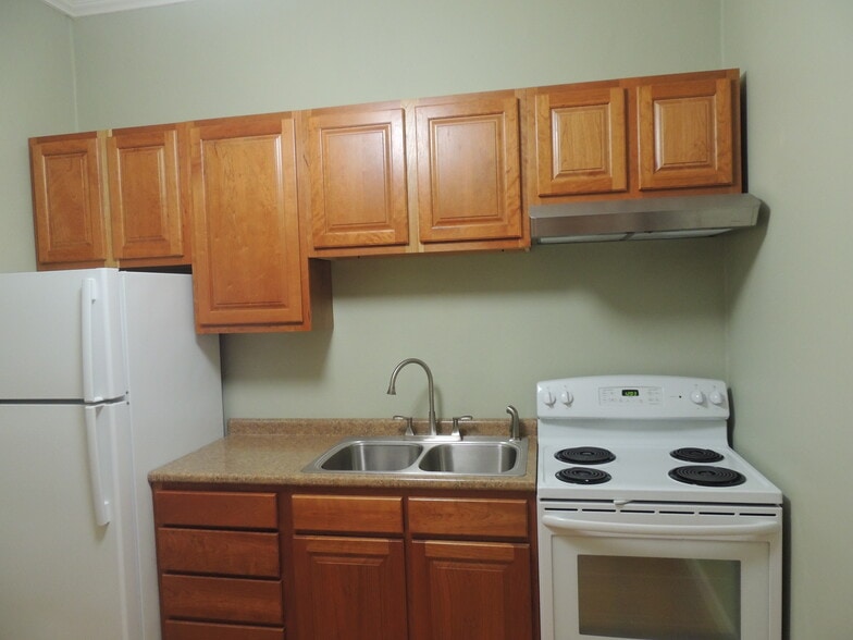 More Photos Of 7488 E Lee Hwy, Lenoir City Medical For Sale