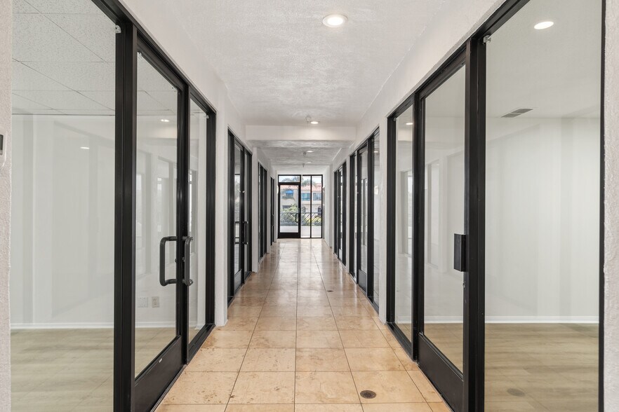 More Photos Of 16585 Pacific Coast Hwy, Sunset Beach Office Residential For Lease