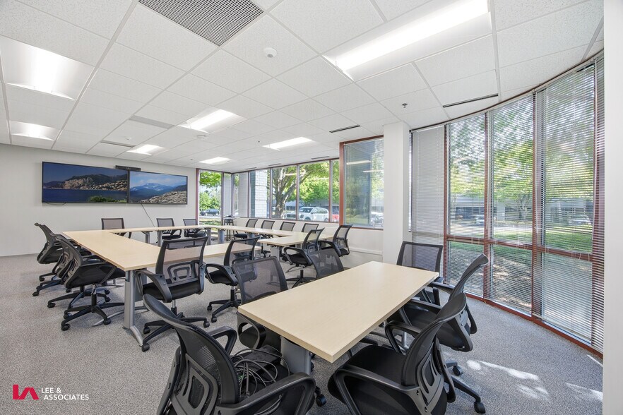 More Photos Of 1000 Cobb Place Blvd, Kennesaw Light Distribution For Lease