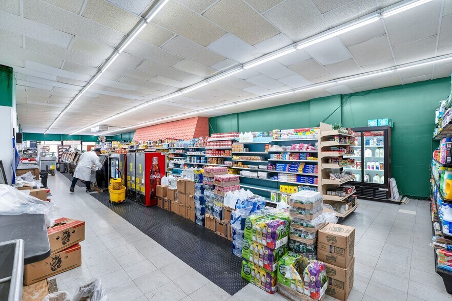 More Photos Of 147 Chestnut St, Roselle Park Storefront Retail Residential For Sale