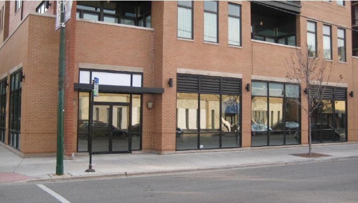 More Photos Of 1101 W Belmont Ave, Chicago Storefront Retail Residential For Lease