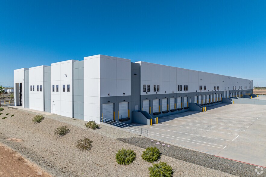 More Photos Of 1749 Gateway Rd, Calexico Unknown For Lease