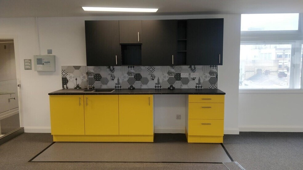 More Photos Of 39 Deansgate, Manchester Office For Lease