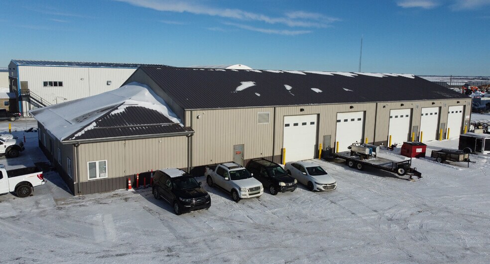 Primary Photo Of 1016 Wellings Rd, Regina Industrial For Sale