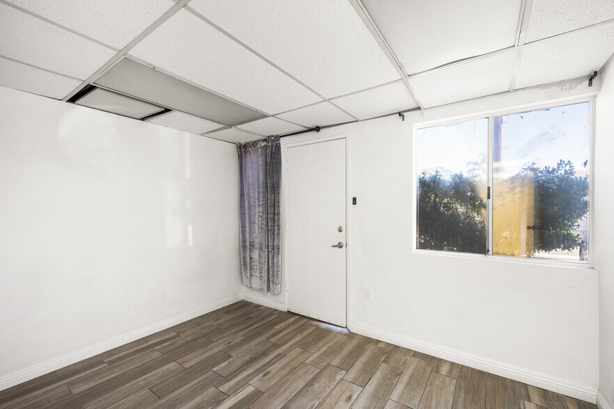 More Photos Of 620 S Euclid St, Anaheim Office For Sale