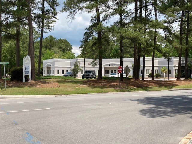 More Photos Of 119 Springhall Dr, Goose Creek Medical For Sale