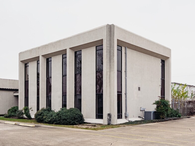 Primary Photo Of 5730 Centralcrest, Houston Warehouse For Lease
