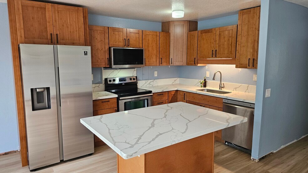 More Photos Of 84-754 Ala Mahiku St, Waianae Specialty For Sale