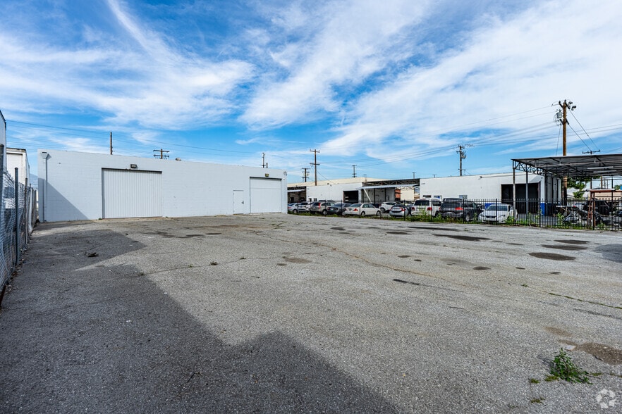 More Photos Of 10338 Rush St, South El Monte Warehouse For Lease