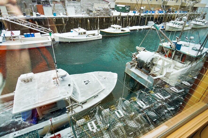 More Photos Of 50 Portland Pier, Portland Office For Lease