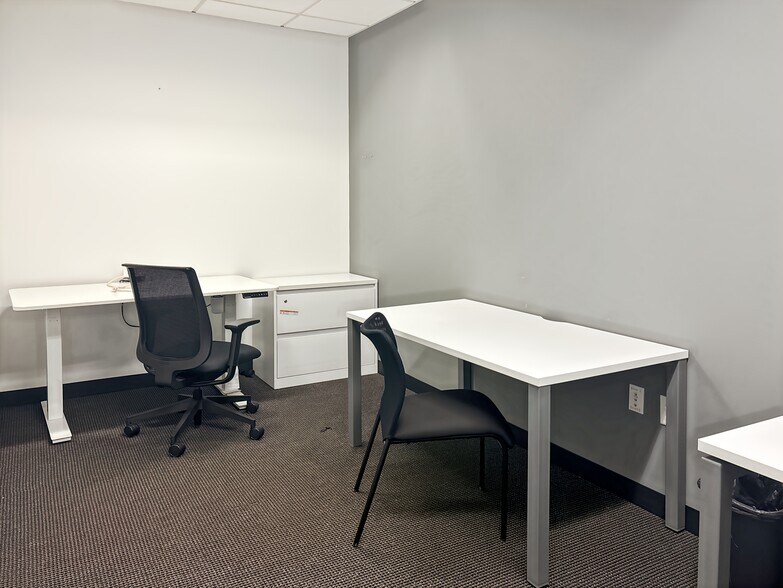 More Photos Of 100 Cambridge St, Boston Coworking Space