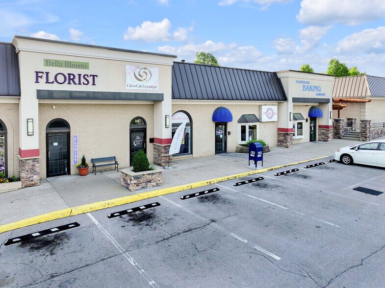 More Photos Of 3101 Clays Mill Rd, Lexington Unknown For Lease