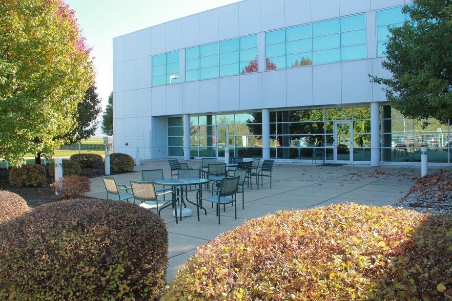 More Photos Of 2800 Duncan Rd, Lafayette Manufacturing For Lease