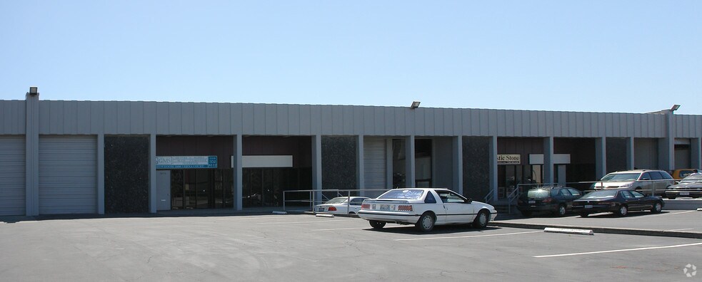 More Photos Of 2953-2999 Teagarden St, San Leandro Warehouse For Lease