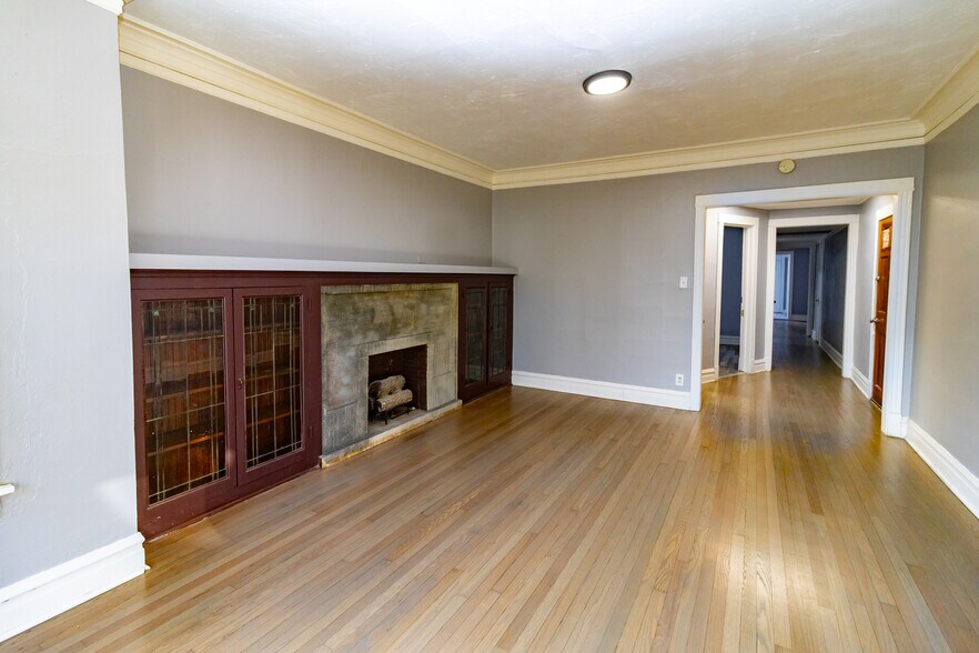 More Photos Of 7304 S Union Ave, Chicago Multifamily For Sale