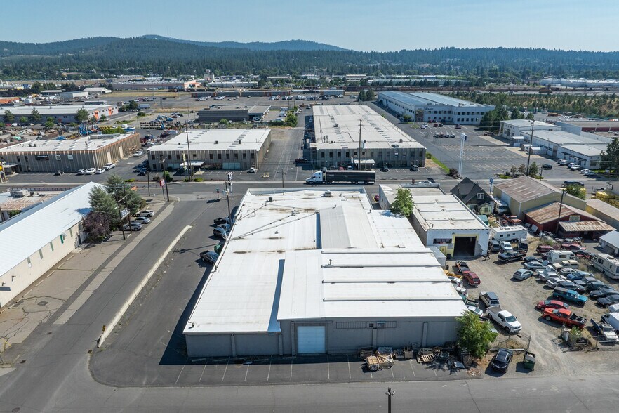 More Photos Of 5417 E Broadway Ave, Spokane Service For Sale