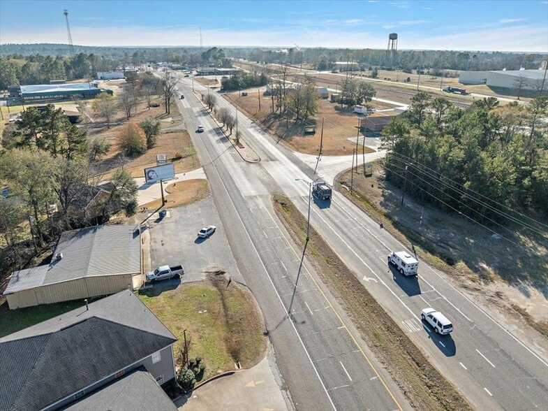 More Photos Of 100 E Borden St, Diboll Religious Facility For Sale