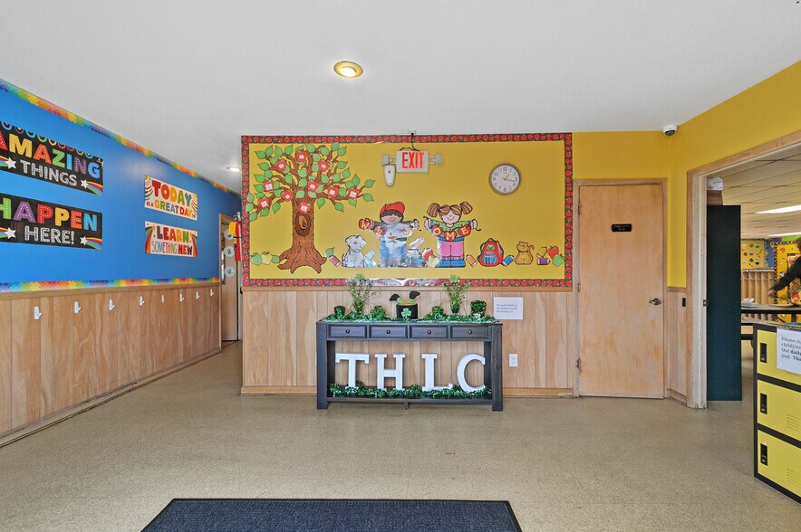 More Photos Of 1339 S Governors Ave, Dover Daycare Center For Sale
