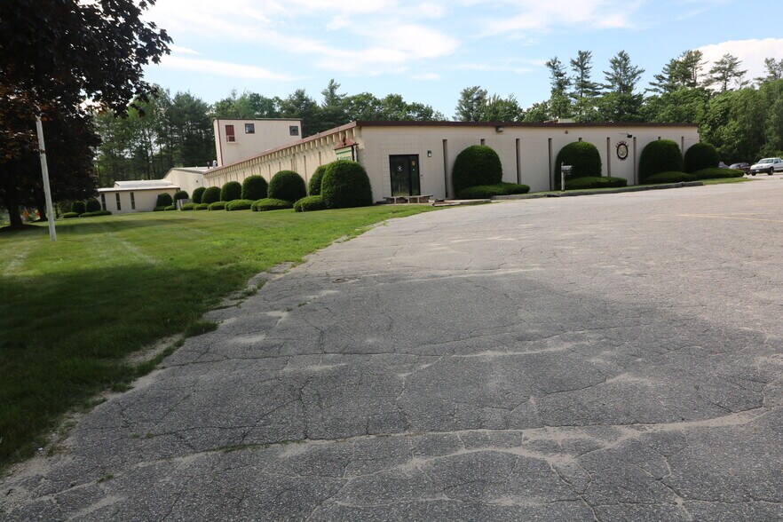 More Photos Of 7 Knight St, Jaffrey Industrial For Sale