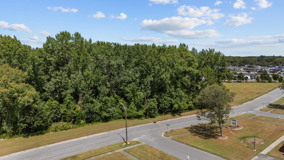 More Photos Of West 10th Street, Washington Land For Sale