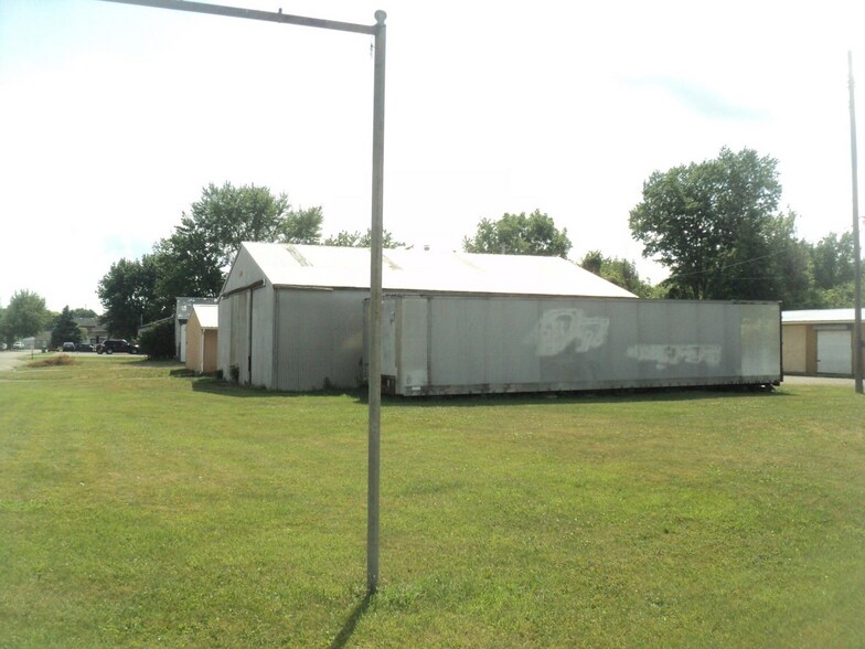 More Photos Of 240 W Oak St, Washington Court House Self Storage For Sale