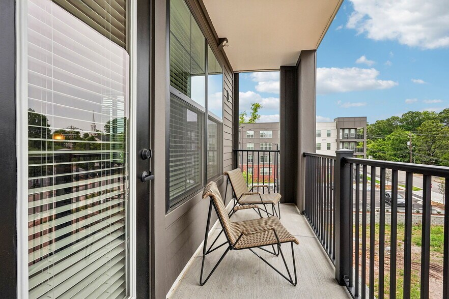 More Photos Of 3558 Elm St, Atlanta Apartments For Lease