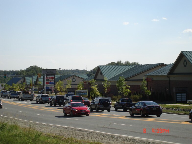 More Photos Of 2773 Jefferson Davis Hwy, Stafford Storefront Retail Office For Lease