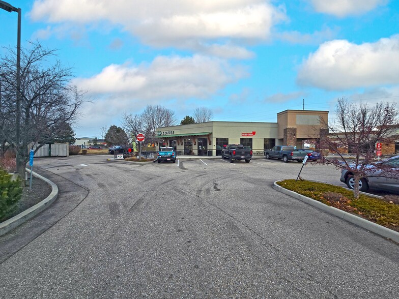 More Photos Of 1630 S Eagle Rd, Meridian Restaurant For Lease