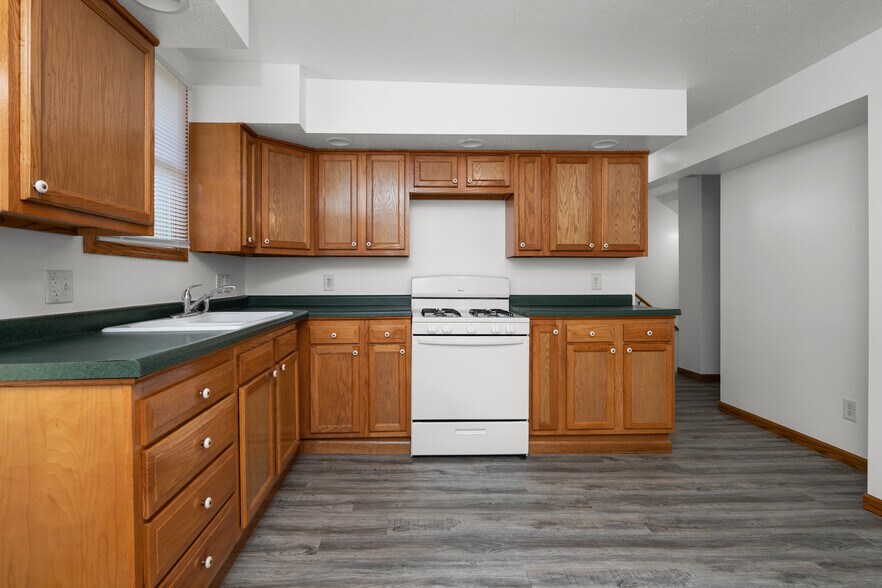 More Photos Of 222 6th St, Buffalo Apartments For Sale