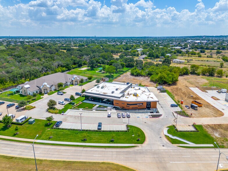 More Photos Of 12652 Timberland Blvd, Fort Worth Medical For Lease