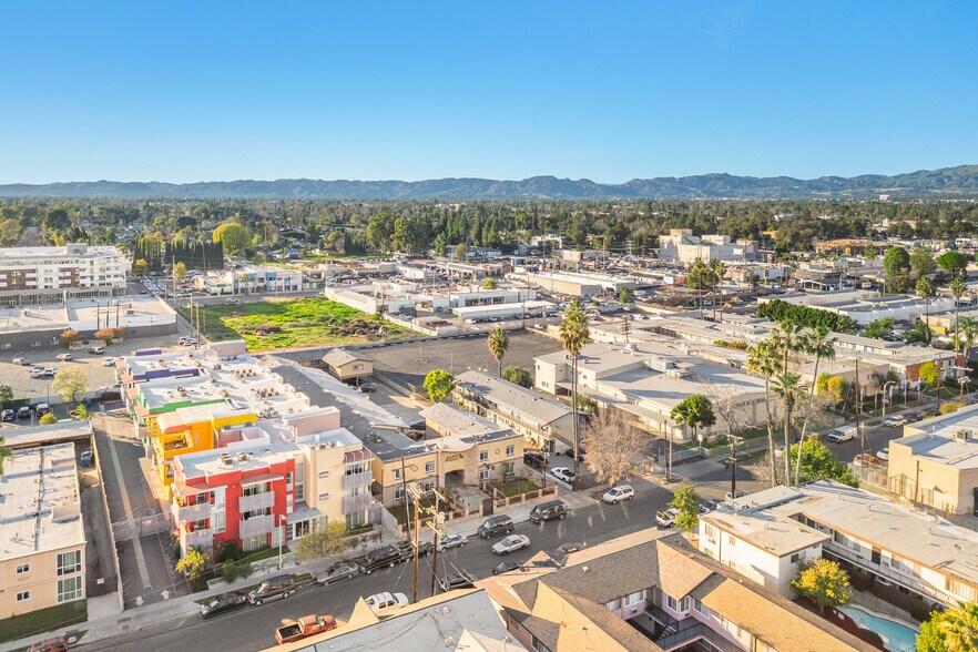 More Photos Of 6653 Darby Ave, Reseda Apartments For Sale