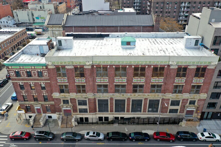 More Photos Of 760 Dekalb Ave, Brooklyn Schools For Lease