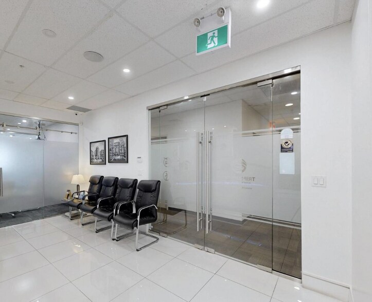 More Photos Of 7191 Yonge St, Markham Medical For Sale