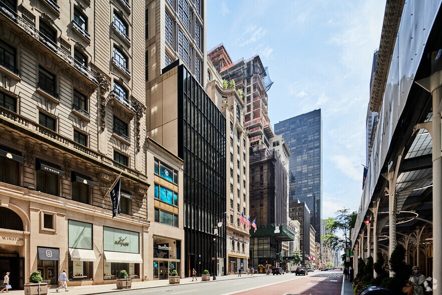 Primary Photo Of 693 Fifth Ave, New York Office For Lease