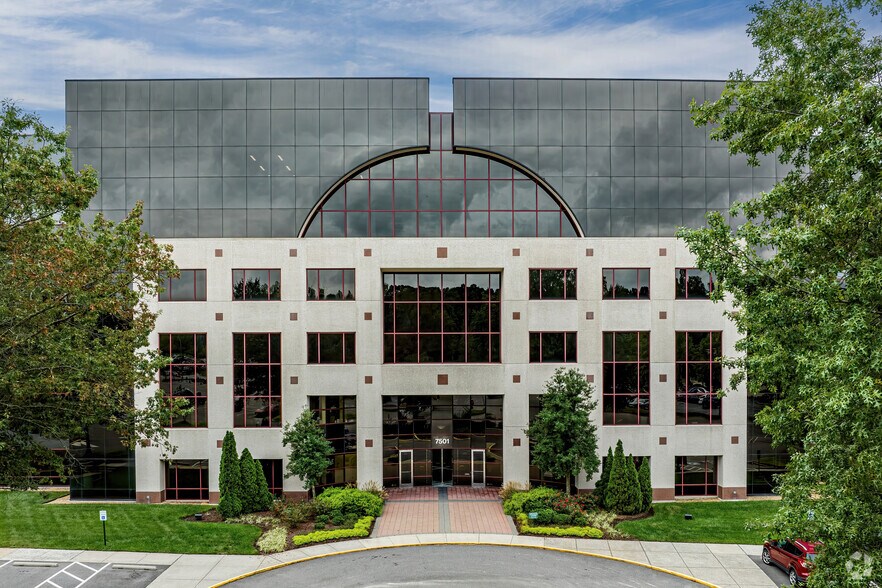 More Photos Of 7501 Boulder View Dr, North Chesterfield Unknown For Lease