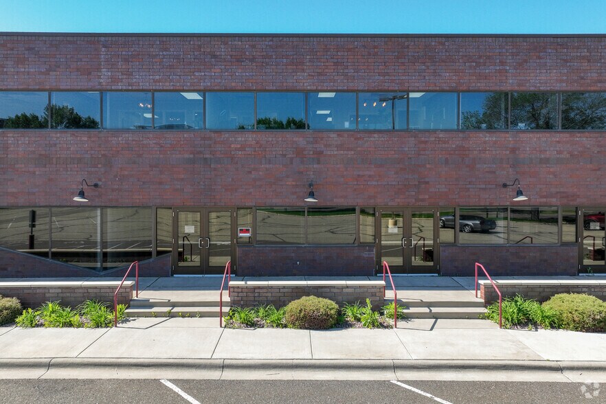 More Photos Of 101 W Burnsville Pky, Burnsville Office For Sale