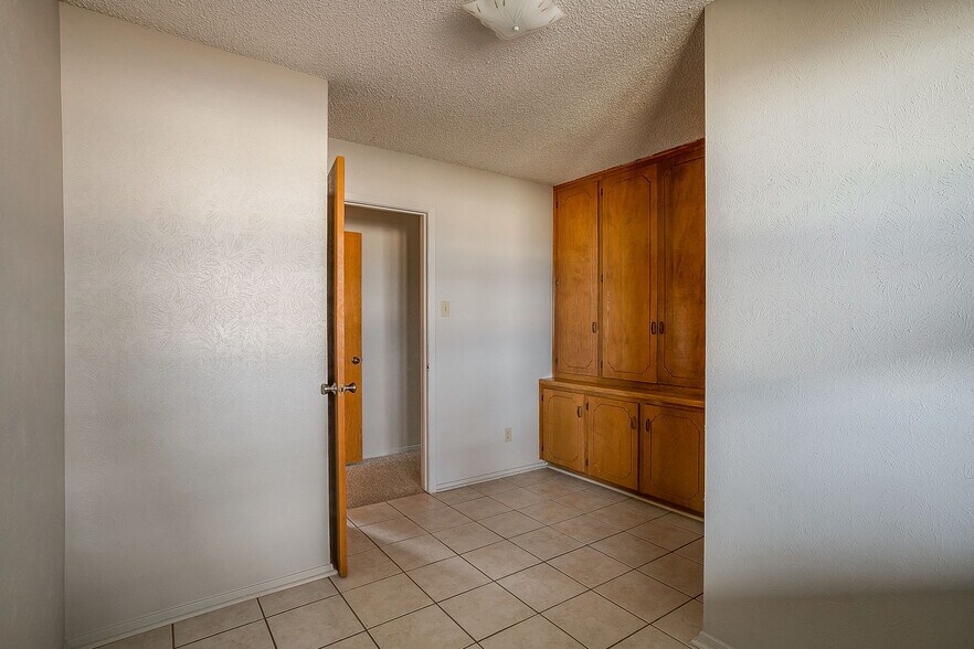 More Photos Of 938 County Road 3341, Paradise Land For Sale