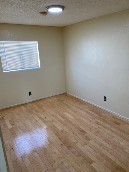 More Photos Of 7001-7005 S Main St, Los Angeles Apartments For Sale