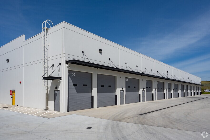 More Photos Of 1055 Soscol Ferry Rd, Napa Warehouse For Sale