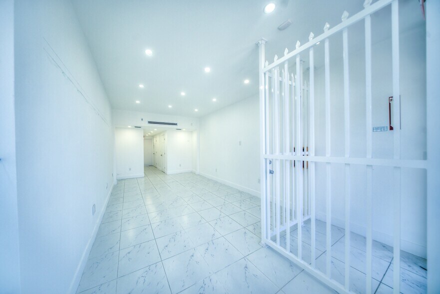 More Photos Of 6471 SW 8th St, West Miami General Retail For Sale