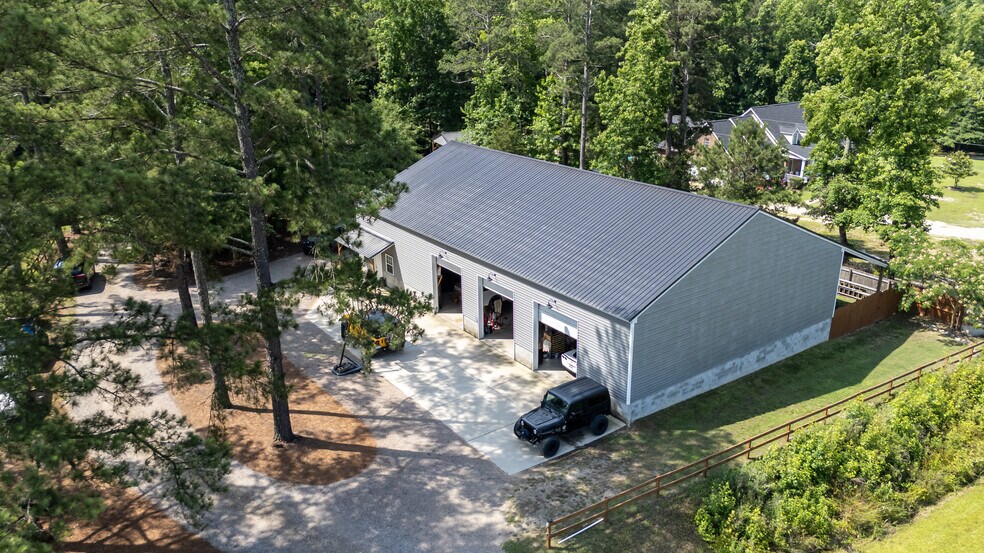 More Photos Of 5229 Augusta Hwy, Leesville Flex For Sale