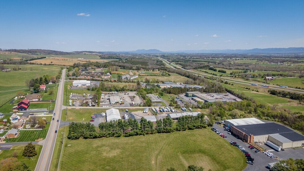 More Photos Of 52 Mid Valley Ln, Verona Warehouse For Sale